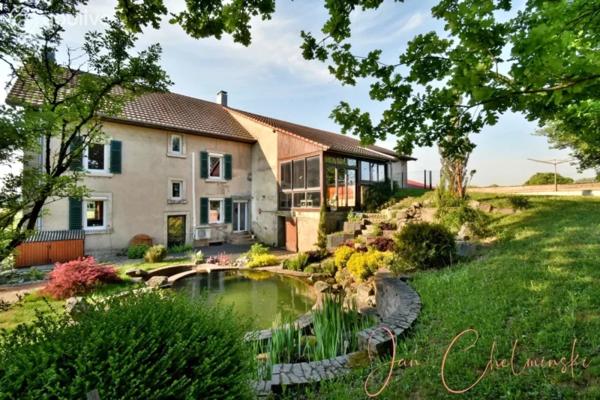 Maison de caractère plus de 300m² avec 1600m² de terrain