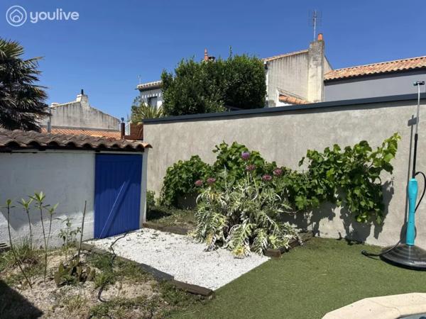 Maison de vacances avec piscine et studio La Chaume