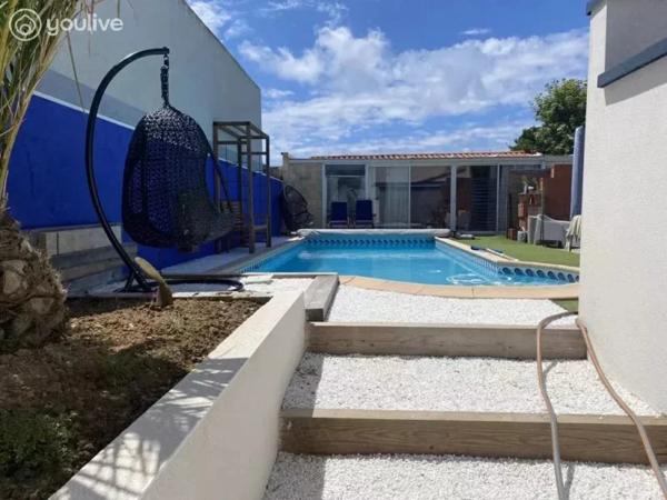 Maison de vacances avec piscine et studio La Chaume