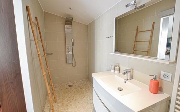 Maison à vendre    5 pièces • 207,48 m2 Cannes