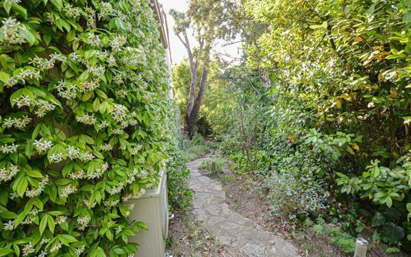 Maison à vendre    5 pièces • 207,48 m2 Cannes