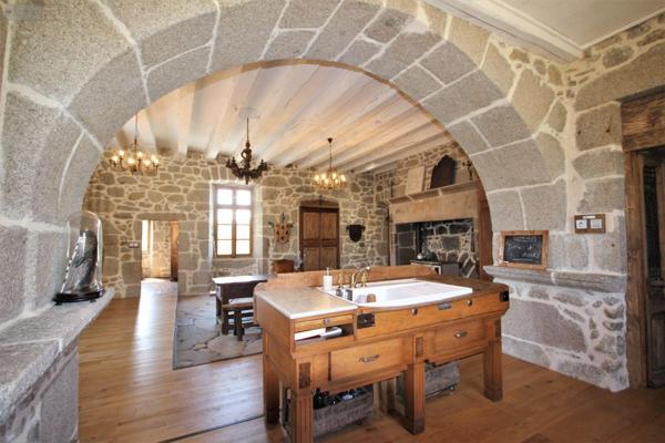 Manoir à vendre à Villefranche-de-Rouergue dans l'Aveyron (12200), ref : 3097   
aveyron