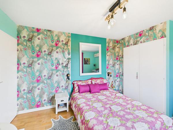 MAISON D'ARCHITECTE DE 170M² SUR PARCELLE 1158M² SITUEE SECTEUR PRISE BOURG LES VALENCE 26500