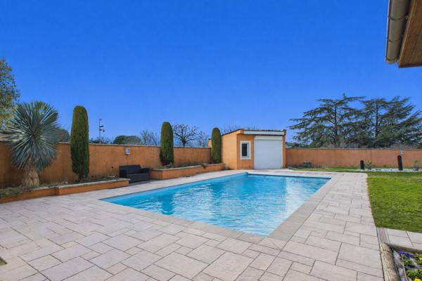 MAISON D'ARCHITECTE DE 170M² SUR PARCELLE 1158M² SITUEE SECTEUR PRISE BOURG LES VALENCE 26500