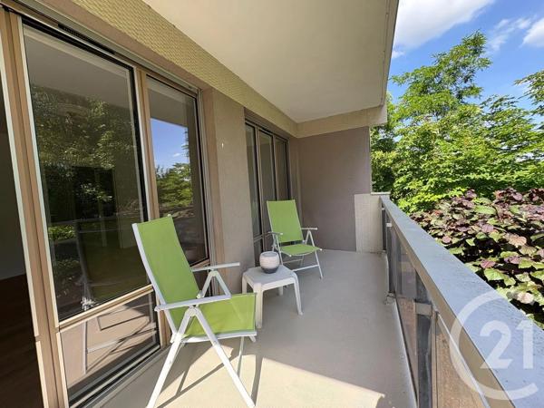 Appartement F3 à vendre  3 pièces - 60 m 2   JOUY LE MOUTIER  - 95