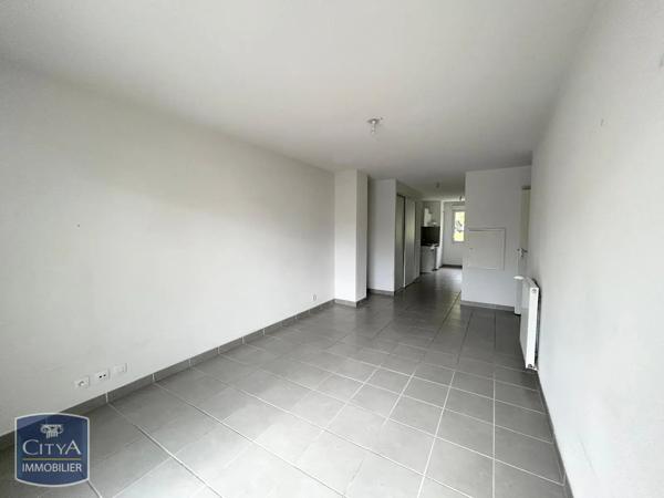 Appartement à louer 2 pièces 50.18m² Sautron (44880)