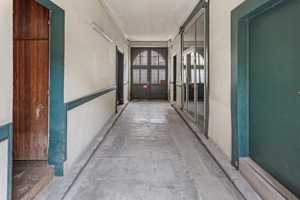 Appartement T5 de 110m² avec cave et box bord de l'Erdre,  
Nantes 44000