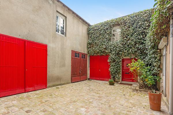 Appartement T5 de 110m² avec cave et box bord de l'Erdre,  
Nantes 44000