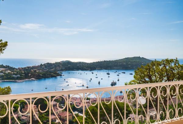 Vente Appartement de luxe Villefranche-sur-Mer 3 Pièces 80 m²