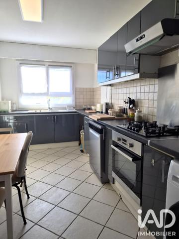 Appartement à vendre 4 pièces 75 m² Les Clayes-sous-Bois