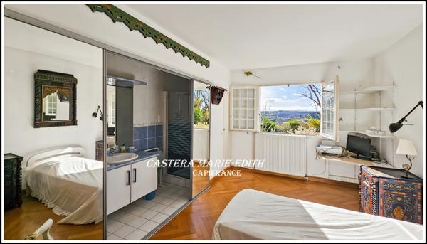 Maison contemporaine - 9 pièces - Studio - Garages - Piscine- Vue Pyrénées- AUCH (32)