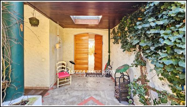 Maison contemporaine - 9 pièces - Studio - Garages - Piscine- Vue Pyrénées- AUCH (32)