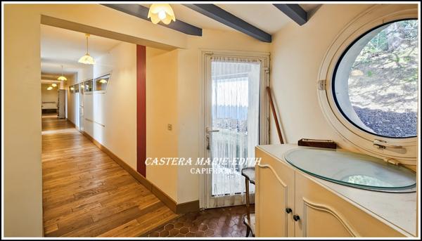 Maison contemporaine - 9 pièces - Studio - Garages - Piscine- Vue Pyrénées- AUCH (32)