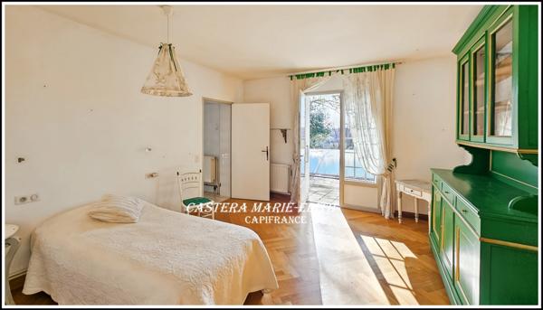 Maison contemporaine - 9 pièces - Studio - Garages - Piscine- Vue Pyrénées- AUCH (32)