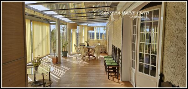 Maison contemporaine - 9 pièces - Studio - Garages - Piscine- Vue Pyrénées- AUCH (32)