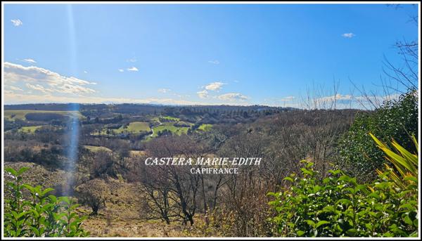 Maison contemporaine - 9 pièces - Studio - Garages - Piscine- Vue Pyrénées- AUCH (32)