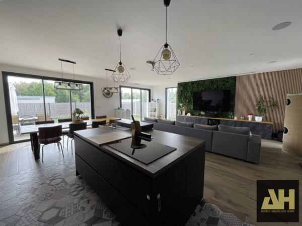 BREST ST MARC - MAISON CONTEMPORAINE DE 2022 - 4 CHAMBRES - GARAGE - JARDIN CLOS