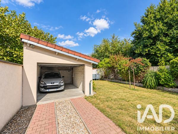 Maison à vendre 6 pièces 99,43 m² Sainte-Geneviève-des-Bois