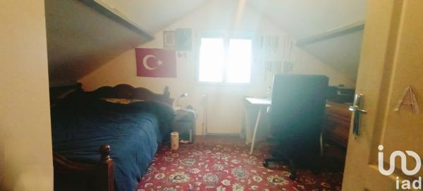 Maison traditionnelle 7 pièces de 108 m² à Bourganeuf (23400)