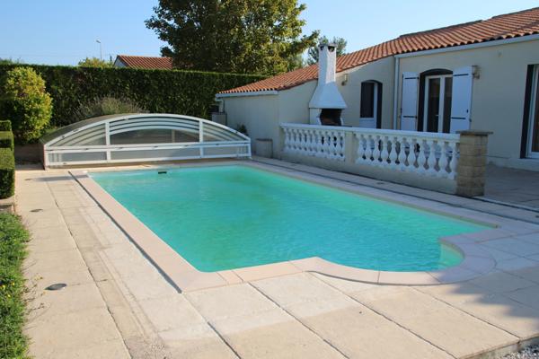 Belle maison familiale 4 chambres, avec piscine