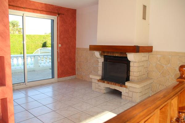 Belle maison familiale 4 chambres, avec piscine