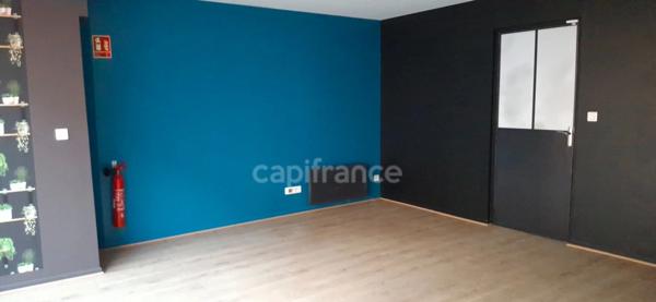Maison à vendre 7 pièces à Laventie (62) 111 000 euros