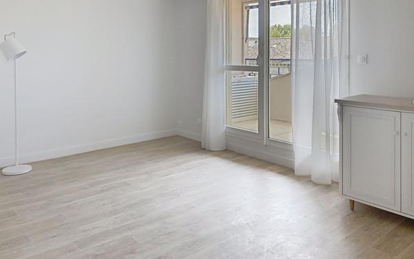 Appartement à louer    2 pièces • 46 m2 Avignon