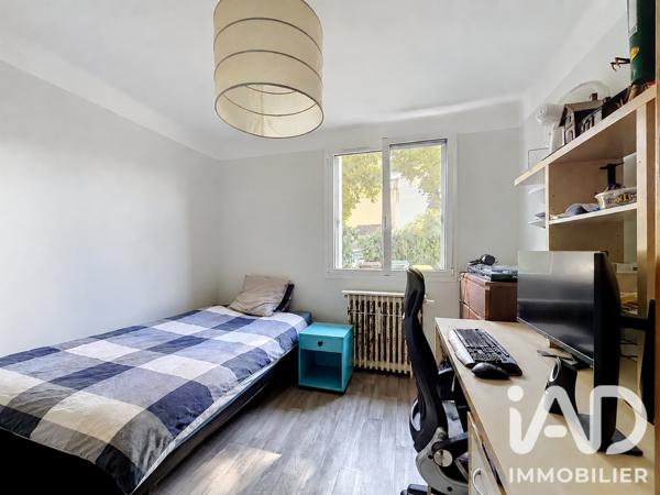 Maison à vendre 5 pièces 99,12 m² Fontenay-le-Fleury
