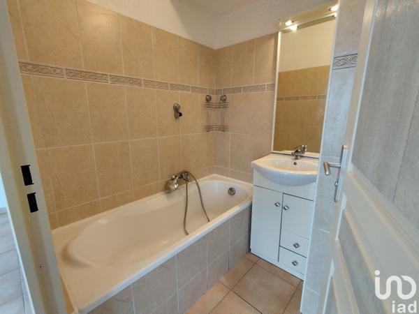 Appartement 2 pièces de 30 m² à Peymeinade (06530)