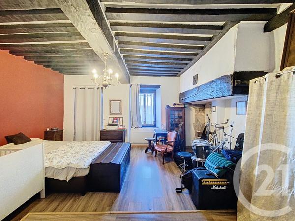 Maison à vendre  4 pièces - 152 m2 CHIRAT L EGLISE - 03