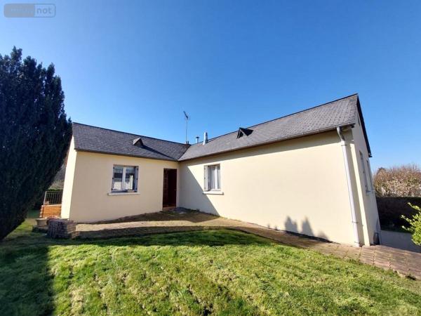 Maison à vendre à Cossé-le-Vivien en Mayenne (53230), ref : 53032-1055