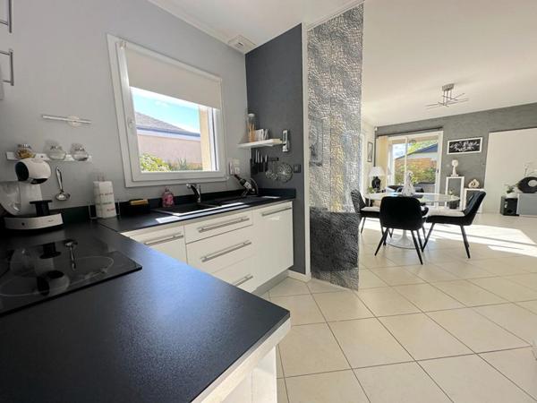 Maison 5 pièce(s) 101 m2