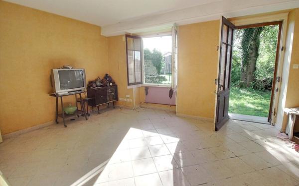 Maison à vendre    5 pièces •  Morestel