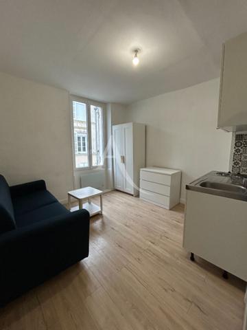 STUDIO MEUBLE - Jonzac Hyper Centre 16.15 m2