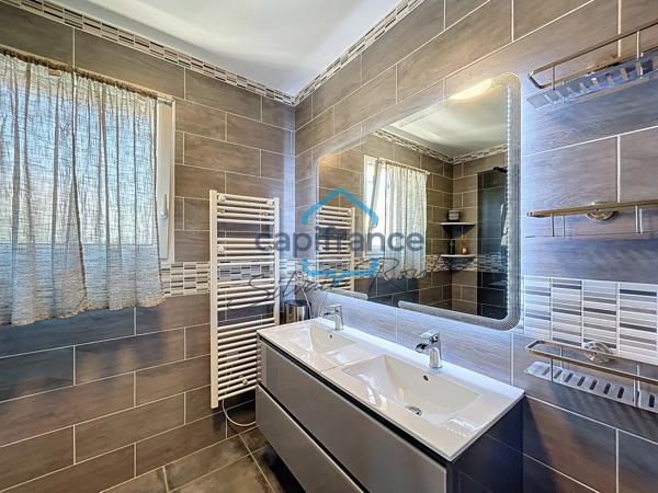 PIERRELATTE – FERME BAUMET | Villa de plain-pied de 107 m², 4 chambres, DPE A et superbe terrasse couverte de 50 m²