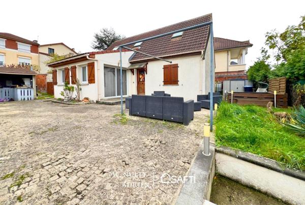 Maison 5 pièces 3 chambres 112m2 410m2 de terrain