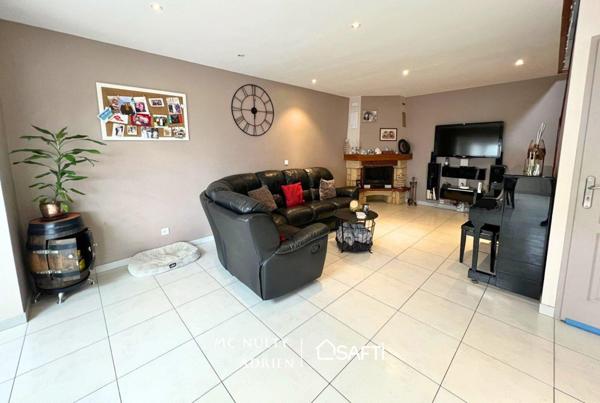 Maison 5 pièces 3 chambres 112m2 410m2 de terrain