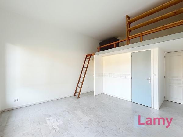 Appartement avec terrasse, cave