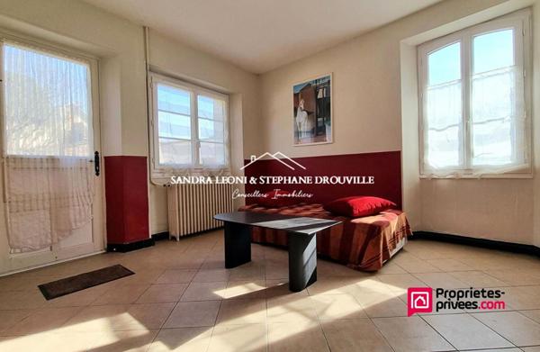 JOUY - JOLIE MAISON de 60 m², 4 PIECES