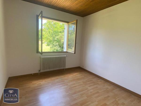 Maison à louer 4 pièces 121.8m²