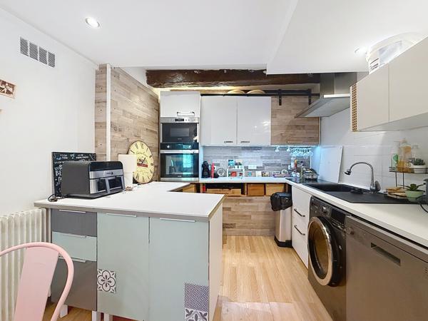 Maison village 70m² type 3 au calme VILLA ROSA: Une maison de village au charme singulier, entre histoire et douceur de vivre: