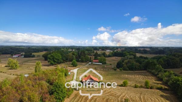 Maison à vendre 13 pièces proche de LONS LE SAUNIER (39)