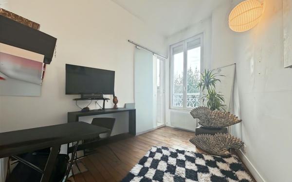 Appartement à vendre    4 pièces • 49,37 m2 Villiers-sur-Marne