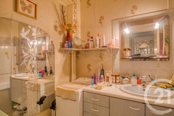 Appartement F3 à vendre  3 pièces - 71,59 m 2   ERMONT  - 95