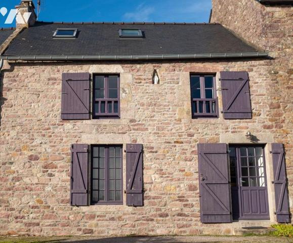 PLEHEREL - Maison en pierre à 600m des plages