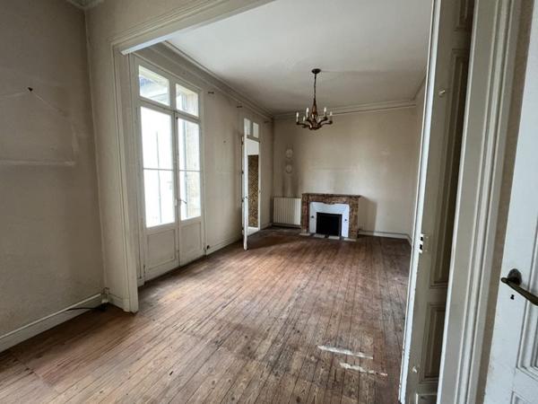 Maison à vendre |                                       Bergerac |                                        8 pièces  |  192 m²