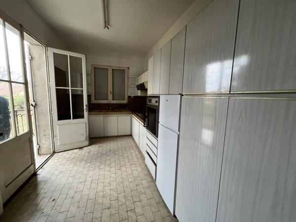Maison à vendre |                                       Bergerac |                                        8 pièces  |  192 m²