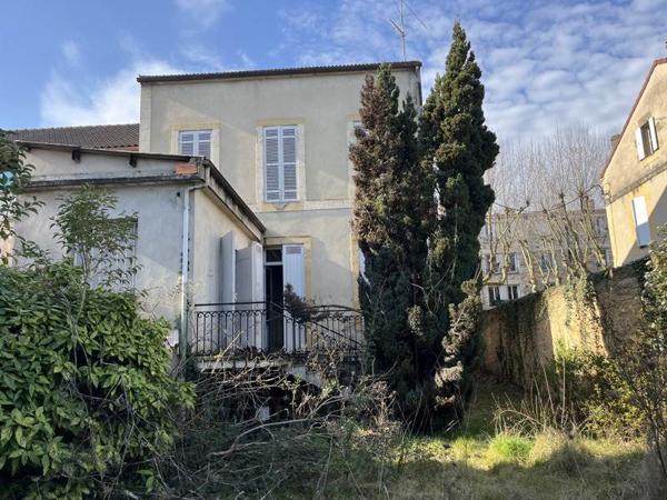 Maison à vendre |                                       Bergerac |                                        8 pièces  |  192 m²