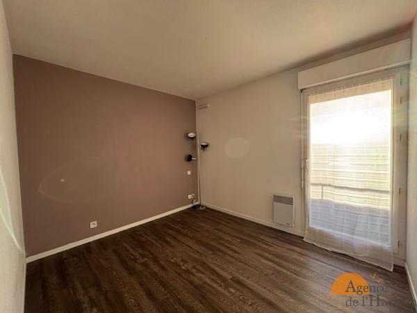 LE HAILLAN - Appartement 3 pièces en plein centre ville