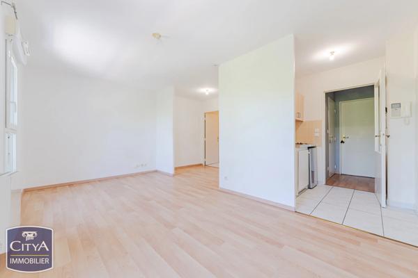 Appartement à vendre 1 pièce 31.7m² Tours (37100)